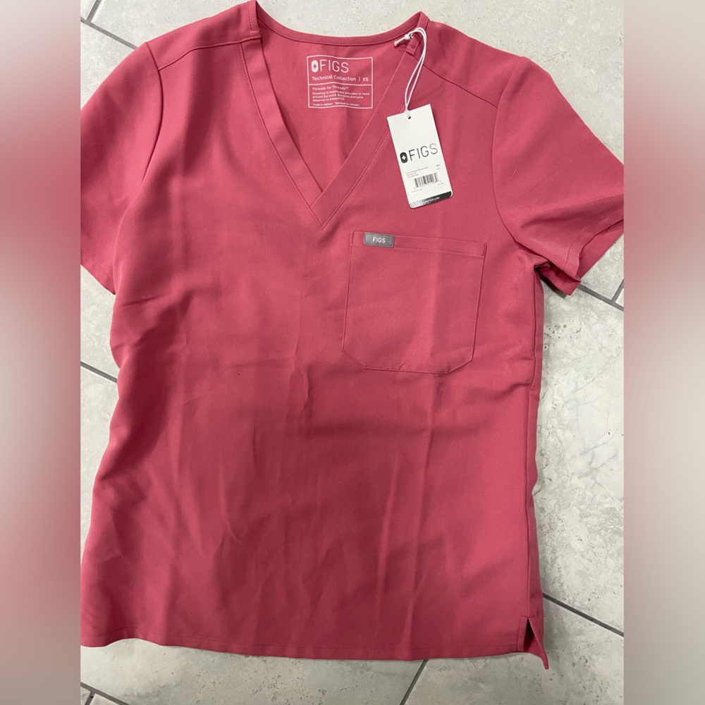 Figs Quartz original Catarina Scrub Top New with tags